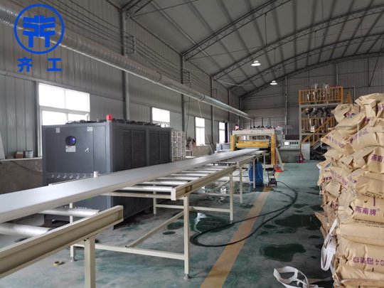 洛陽擠塑板的新舊料存在什么差別 洛陽擠塑板的新舊料存在什么差別